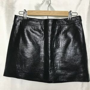 bebe Black Genuine leather Alligator Mini Skirt 4